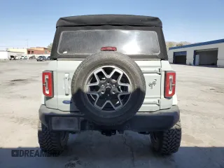 2022 Ford Bronco with VIN 1FMDE5BH9NLB13871, listed as a Copart auction lot 54178645 with 18,990 mi miles and Non repairable. Bid and sale history available at DreamBid. Image 6.