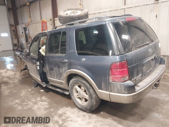 2002 Ford Explorer Eddie Bauer with VIN 1FMDU74W02ZD00032, listed as a IAAI auction lot 41526357 with Not provided miles and . Bid and sale history available at DreamBid. Image 3.