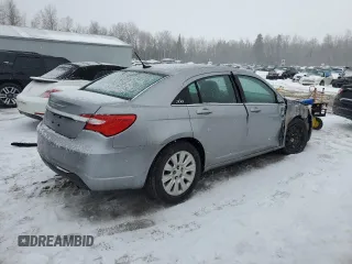 2013 Chrysler 200 LX with VIN 1C3CCBAB6DN512732, listed as a Copart auction lot 44967005 with 80,219 mi miles and Clean Title. Bid and sale history available at carsss.com. Image 3.