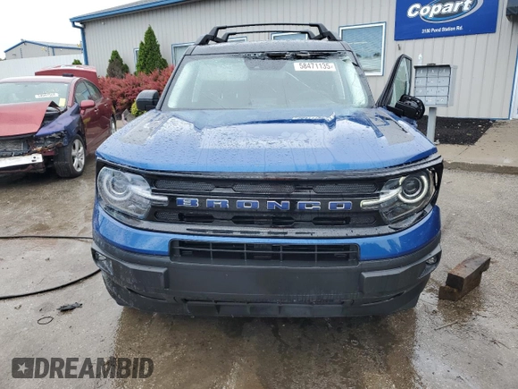 2024 Ford Bronco Sport Outer Banks z VIN 3FMCR9C67RRF01581, wystawiony jako Copart lot #58471135 z przebiegiem 17 056 mil mil oraz Szkoda całkowita • Salvage title. Historia ofert i sprzedaży dostępna na DreamBid. Obrazek 5.