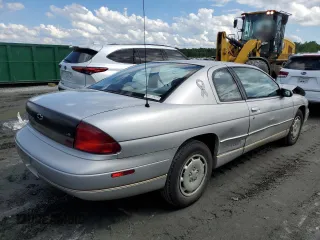 1995 Chevrolet Monte Carlo LS z VIN 2G1WW12M6S9202177, wystawiony jako Copart lot #56242935 z przebiegiem 120 693 mil mil oraz Szkoda całkowita • Salvage title. Historia ofert i sprzedaży dostępna na DreamBid. Obrazek 3.
