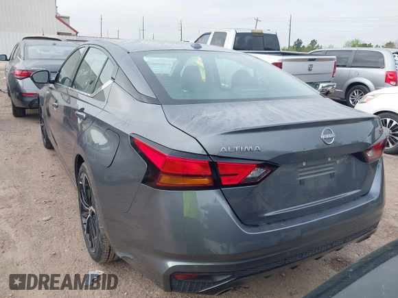 2025 Nissan Altima SR with VIN 1N4BL4CV9SN359003, listed as a IAAI auction lot 41881142 with 3,204 mi miles and . Bid and sale history available at DreamBid. Image 16.