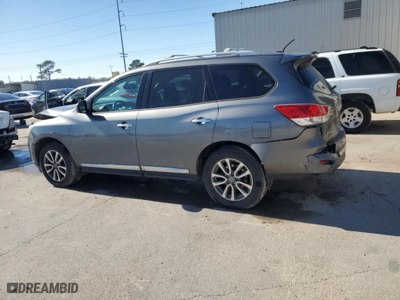 2016 Nissan Pathfinder SL with VIN 5N1AR2MN5GC651544, listed as a Copart auction lot 45900225 with 221,619 mi miles and Salvage Title. Bid and sale history available at carsss.com. Image 2.