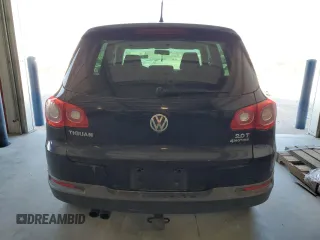 2011 Volkswagen Tiguan SE with VIN WVGBV7AX3BW520381, listed as a Copart auction lot 52288555 with 170,460 mi miles and Salvage Title. Bid and sale history available at DreamBid. Image 6.