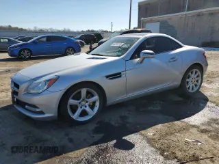 2015 Mercedes-Benz SLK-Class SLK 250 with VIN WDDPK4HA7FF107104, listed as a Copart auction lot 46314115 with 122,869 mi miles and Clean Title. Bid and sale history available at carsss.com. Image 1.