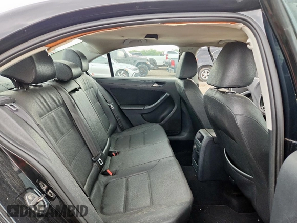 2012 Volkswagen Jetta SE with VIN 3VWDP7AJ8CM351718, listed as a Copart auction lot 58590425 with 183,130 mi miles and Salvage title. Bid and sale history available at DreamBid. Image 10.
