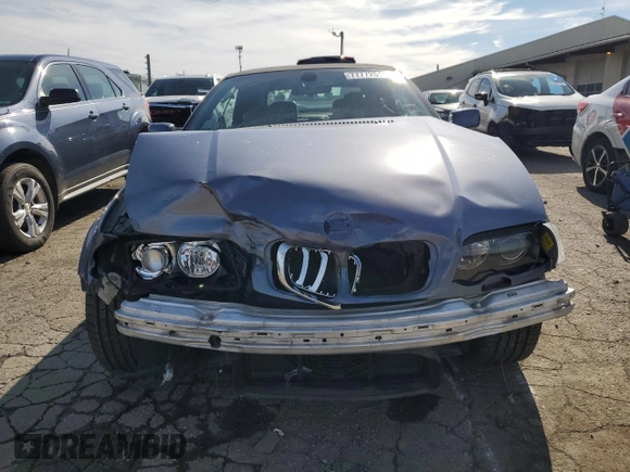 2003 BMW 3 Series 325Ci with VIN WBABS334X3PG92542, listed as a Copart auction lot 77772514 with 72,709 mi miles and Salvage Title. Bid and sale history available at carsss.com. Image 5.