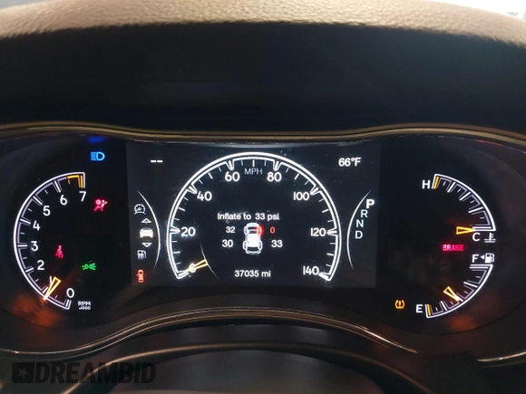 2020 Jeep Grand Cherokee Altitude z VIN 1C4RJFAG5LC375419, wystawiony jako IAAI lot #41936395 z przebiegiem 37 035 mil mil oraz . Historia ofert i sprzedaży dostępna na DreamBid. Obrazek 7.