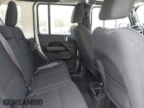 2018 Jeep Wrangler Unlimited Sahara with VIN 1C4HJXEG4JW141540, listed as a IAAI auction lot 42148402 with 43,909 mi miles and . Bid and sale history available at DreamBid. Image 8.