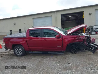 2019 GMC Canyon 4WD All Terrain z VIN 1GTG6FEN3K1139203, wystawiony jako IAAI lot #42194254 z przebiegiem 62 248 mil mil oraz . Historia ofert i sprzedaży dostępna na DreamBid. Obrazek 13.