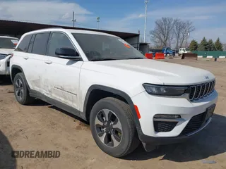 2023 Jeep Grand Cherokee with VIN 1C4RJYB62PC624363, listed as a IAAI auction lot 41800378 with 43,109 mi miles and . Bid and sale history available at DreamBid. Image 1.