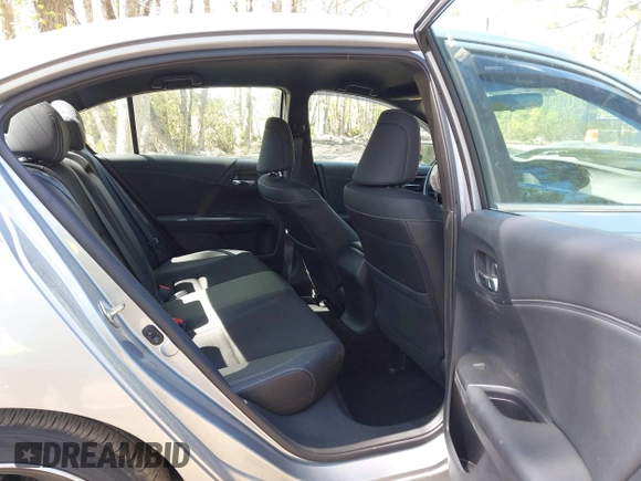 2017 Honda Accord Sport with VIN 1HGCR2F54HA239687, listed as a IAAI auction lot 42055418 with 28,369 mi miles. Bid and sale history available at carsss.com. Image 8.