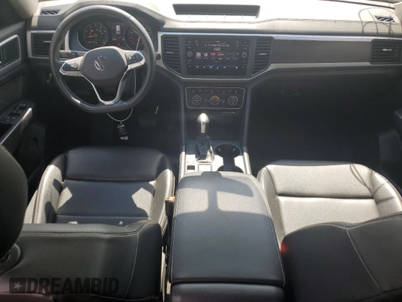 2021 Volkswagen Atlas SE with VIN 1V2JR2CA8MC591627, listed as a Copart auction lot 57173165 with 39,625 mi miles and Salvage title. Bid and sale history available at DreamBid. Image 8.