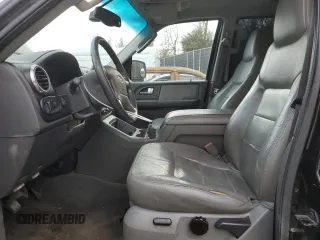 2003 Ford Expedition XLT Value with VIN 1FMPU16W03LA53090, listed as a Copart auction lot 45536955 with 139,944 mi miles and Salvage Title. Bid and sale history available at carsss.com. Image 7.