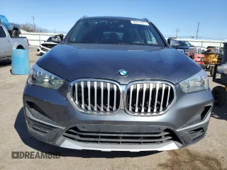 2021 BMW X1 xDrive28i with VIN WBXJG9C05M5S44903, listed as a Copart auction lot 48245275 with 49,897 mi miles and Salvage Title. Bid and sale history available at carsss.com. Image 5.