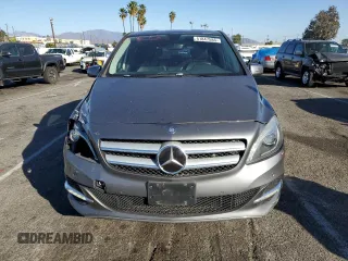 2014 Mercedes-Benz B Electric Drive with VIN WDDVP9AB6EJ003546, listed as a Copart auction lot 41847585 with 136,601 mi miles and Salvage Title. Bid and sale history available at DreamBid. Image 5.