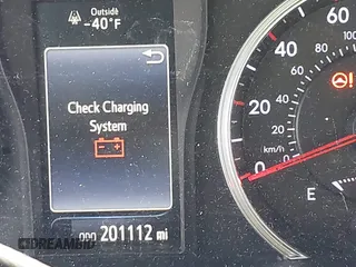 2017 Toyota Camry XLE with VIN 4T1BF1FK8HU318616, listed as a IAAI auction lot 41774231 with 201,112 mi miles. Bid and sale history available at carsss.com. Image 16.