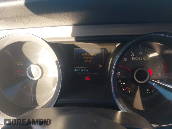 2014 Ford Mustang GT with VIN 1ZVBP8FF4E5211188, listed as a IAAI auction lot 41160733 with 59,735 mi miles and . Bid and sale history available at DreamBid. Image 7.