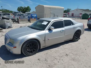 2007 Chrysler 300 C with VIN 2C3KA63H17H849672, listed as a IAAI auction lot 41800769 with 249,457 mi miles and . Bid and sale history available at carsss.com. Image 6.