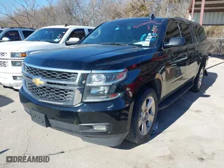 2016 Chevrolet Suburban LT with VIN 1GNSCHKC5GR483892, listed as a IAAI auction lot 41405096 with 245,378 mi miles. Bid and sale history available at carsss.com. Image 17.