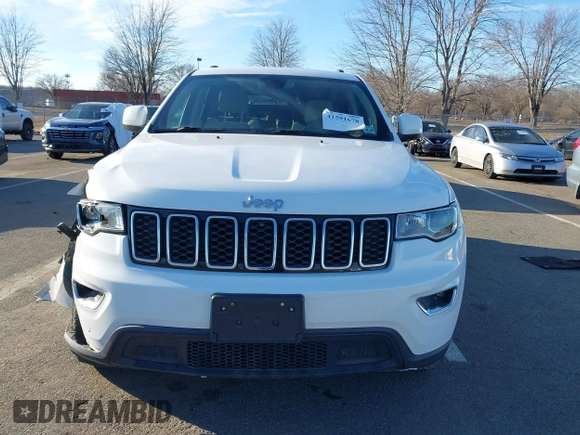 2019 Jeep Grand Cherokee Laredo E with VIN 1C4RJFAG7KC694674, listed as a IAAI auction lot 41591678 with 61,144 mi miles. Bid and sale history available at carsss.com. Image 12.