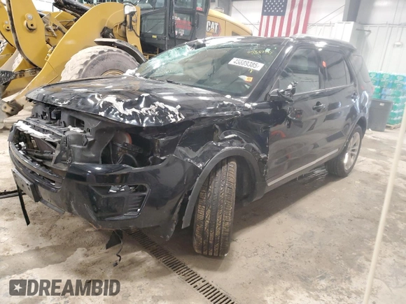 2018 Ford Explorer XLT z VIN 1FM5K8D82JGC53548, wystawiony jako Copart lot #45889385 z przebiegiem 51 321 mil mil oraz Szkoda całkowita • Salvage title. Historia ofert i sprzedaży dostępna na DreamBid. Obrazek 1.