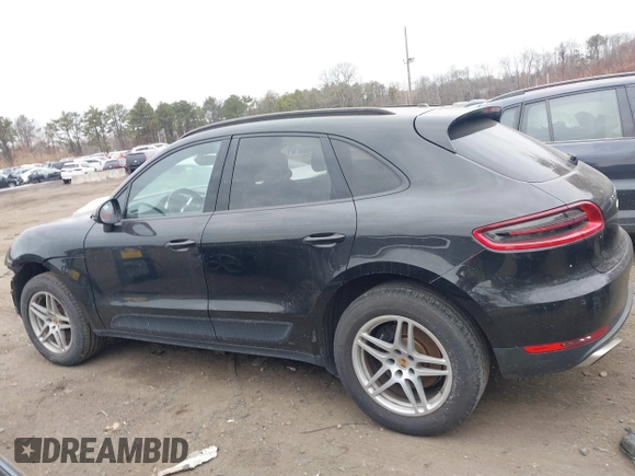 2018 Porsche Macan with VIN WP1AA2A59JLB20286, listed as a IAAI auction lot 41286270 with 64,664 mi miles. Bid and sale history available at carsss.com. Image 14.