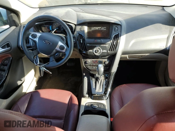 2014 Ford Focus Electric z VIN 1FADP3R47EL364156, wystawiony jako Copart lot #88815175 z przebiegiem 80 828 mil mil oraz Szkody całkowita. Historia ofert i sprzedaży dostępna na DreamBid. Obrazek 8.
