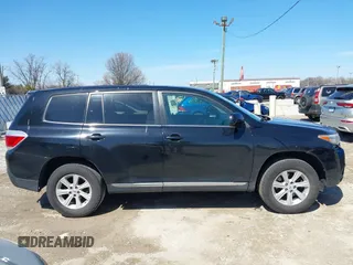2013 Toyota Highlander with VIN 5TDZA3EH3DS035056, listed as a IAAI auction lot 41989698 with 161,956 mi miles and . Bid and sale history available at DreamBid. Image 13.
