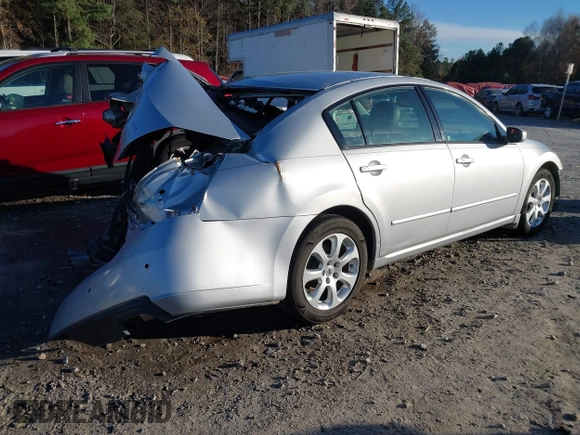 2007 Nissan Maxima 3.5 SE with VIN 1N4BA41E17C814017, listed as a IAAI auction lot 40909507 with 193,581 mi miles. Bid and sale history available at carsss.com. Image 4.