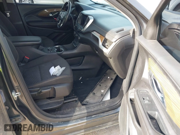 2020 GMC Terrain SLE with VIN 3GKALMEV8LL186664, listed as a IAAI auction lot 42266140 with 82,291 mi miles and . Bid and sale history available at DreamBid. Image 5.