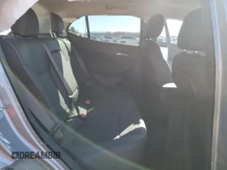 2023 Buick Encore GX Essence z VIN KL4MMGSL9PB152101, wystawiony jako Copart lot #43741825 z przebiegiem 7 605 mil mil oraz Szkoda całkowita • Salvage title. Historia ofert i sprzedaży dostępna na DreamBid. Obrazek 11.