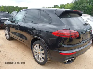 2017 Porsche Cayenne с VIN WP1AA2A20HKA89404, выставлен на аукционе IAAI как лот 42301060 с пробегом 166 083 миль миль и . История ставок и продаж доступна на DreamBid. Изображение 3.