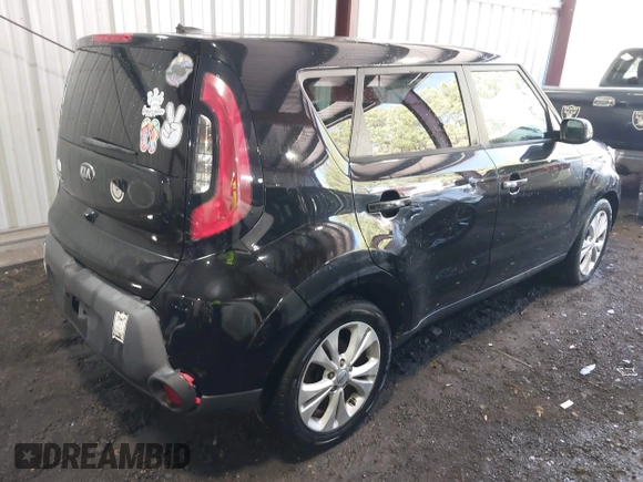2015 Kia Soul + with VIN KNDJP3A54F7230152, listed as a IAAI auction lot 41805581 with 136,491 mi miles. Bid and sale history available at carsss.com. Image 4.