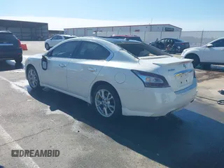 2014 Nissan Maxima SV z VIN 1N4AA5AP6EC914839, wystawiony jako IAAI lot #42084641 z przebiegiem 178 450 mil mil oraz . Historia ofert i sprzedaży dostępna na DreamBid. Obrazek 3.
