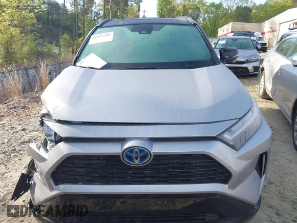 2024 Toyota RAV4 Hybrid XSE with VIN 4T3E6RFV1RU162692, listed as a IAAI auction lot 41972331 with 4,799 mi miles and . Bid and sale history available at DreamBid. Image 12.
