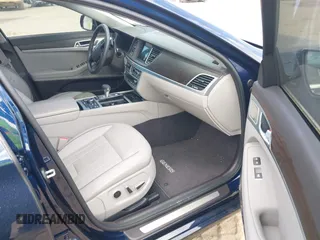 2019 Genesis G80 3.8L with VIN KMHGN4JE1KU299376, listed as a IAAI auction lot 41524733 with 7,659 mi miles. Bid and sale history available at carsss.com. Image 5.
