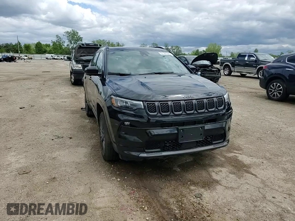 2023 Jeep Compass (RED) Edition z VIN 3C4NJDCNXPT543256, wystawiony jako Copart lot #57325345 z przebiegiem 21 195 mil mil oraz Szkoda całkowita • Salvage title. Historia ofert i sprzedaży dostępna na DreamBid. Obrazek 13.
