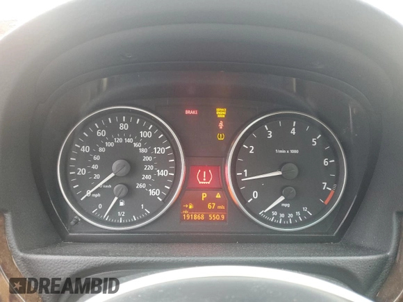 2006 BMW 3 Series 325xi with VIN WBAVD13506KV02136, listed as a Copart auction lot 51306015 with 191,868 mi miles and Salvage Title. Bid and sale history available at carsss.com. Image 9.