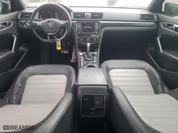 2018 Volkswagen Passat V6 GT with VIN 1VWJM7A33JC039527, listed as a Copart auction lot 87466884 with 76,525 mi miles and Salvage Title. Bid and sale history available at carsss.com. Image 8.
