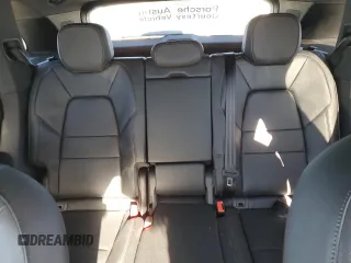 2024 Porsche Cayenne z VIN WP1AA2AY4RDA08608, wystawiony jako Copart lot #45282695 z przebiegiem Nie podano mil oraz Szkoda całkowita • Salvage title. Historia ofert i sprzedaży dostępna na DreamBid. Obrazek 10.