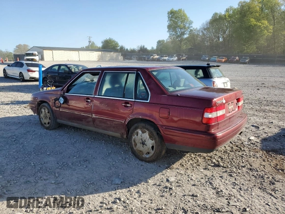 1996 Volvo 960 with VIN YV1KS9603T1095676, listed as a Copart auction lot 53124405 with 134,942 mi miles and Salvage title. Bid and sale history available at DreamBid. Image 2.