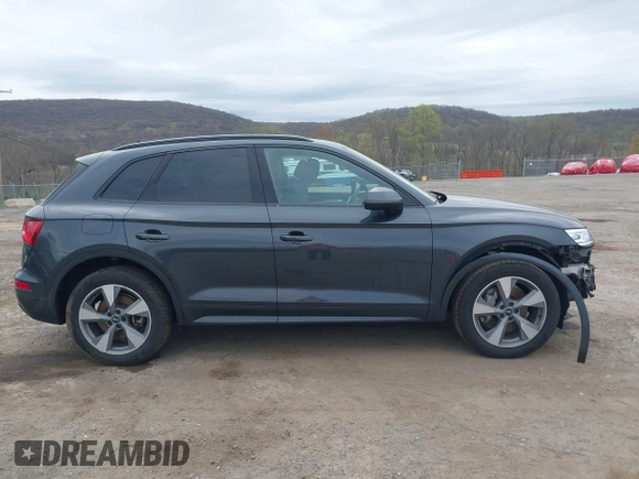 2020 Audi Q5 Premium with VIN WA1ANAFY0L2077771, listed as a IAAI auction lot 42049221 with 29,849 mi miles and . Bid and sale history available at DreamBid. Image 14.