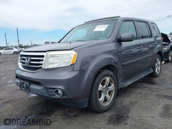 2014 Honda Pilot EX-L with VIN 5FNYF3H53EB003373, listed as a IAAI auction lot 41669568 with 182,452 mi miles. Bid and sale history available at carsss.com. Image 17.