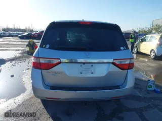 2011 Honda Odyssey EX-L with VIN 5FNRL5H6XBB057556, listed as a IAAI auction lot 41808620 with 154,449 mi miles. Bid and sale history available at carsss.com. Image 16.