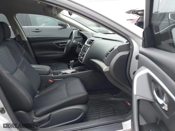 2018 Nissan Altima 2.5 SL with VIN 1N4AL3AP9JC199760, listed as a IAAI auction lot 41449452 with 130,233 mi miles. Bid and sale history available at carsss.com. Image 5.