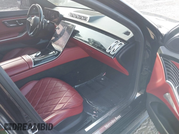 2021 Mercedes-Benz S 580 z VIN W1K6G7GB9MA055882, wystawiony jako IAAI lot #41531233 z przebiegiem 39 682 mil mil oraz . Historia ofert i sprzedaży dostępna na DreamBid. Obrazek 5.