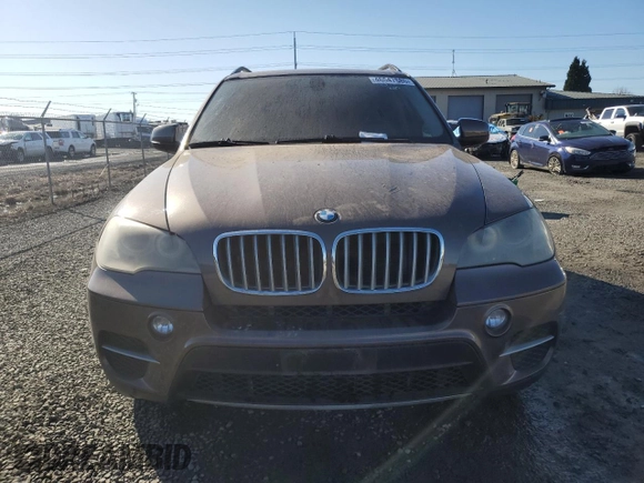 2011 BMW X5 35i with VIN 5UXZV4C57BL400693, listed as a Copart auction lot 46547685 with 127,266 mi miles and Salvage Title. Bid and sale history available at carsss.com. Image 5.