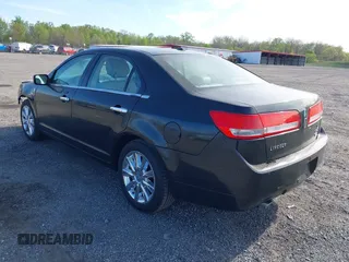 2012 Lincoln MKZ with VIN 3LNHL2JC5CR829225, listed as a IAAI auction lot 42088988 with 121,136 mi miles. Bid and sale history available at carsss.com. Image 3.