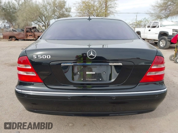 2001 Mercedes-Benz S-Class with VIN WDBNG75J71A135899, listed as a IAAI auction lot 41534215 with 51,646 mi miles. Bid and sale history available at carsss.com. Image 16.